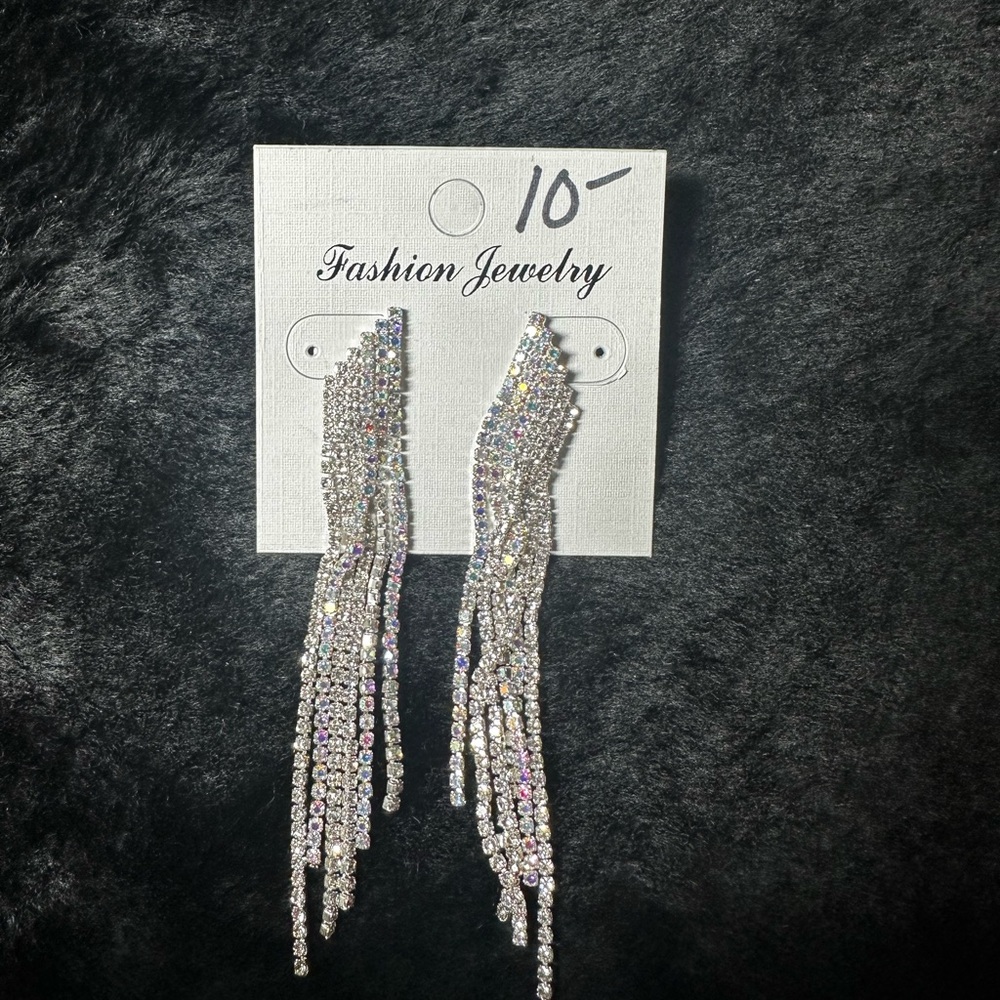 Fashion Jewelry Silver Dangle Earrings with Rhinestones